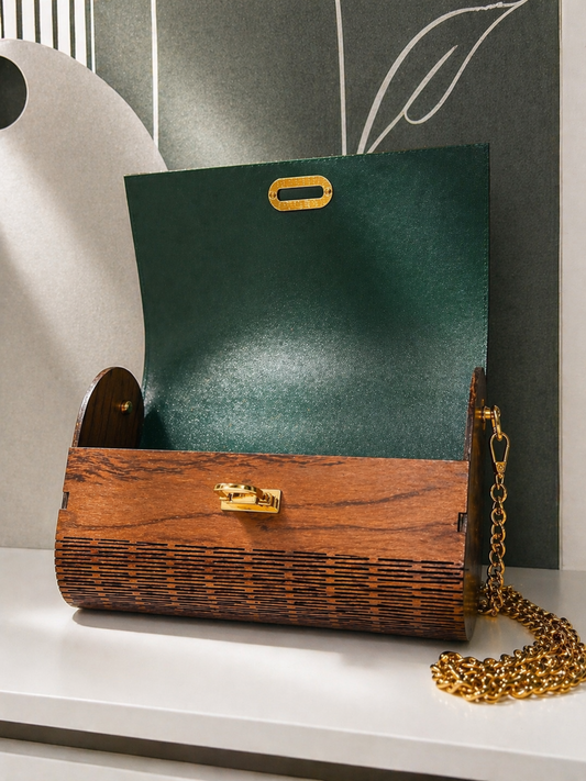 Sac Signature en bois et cuir – vue de trois quarts