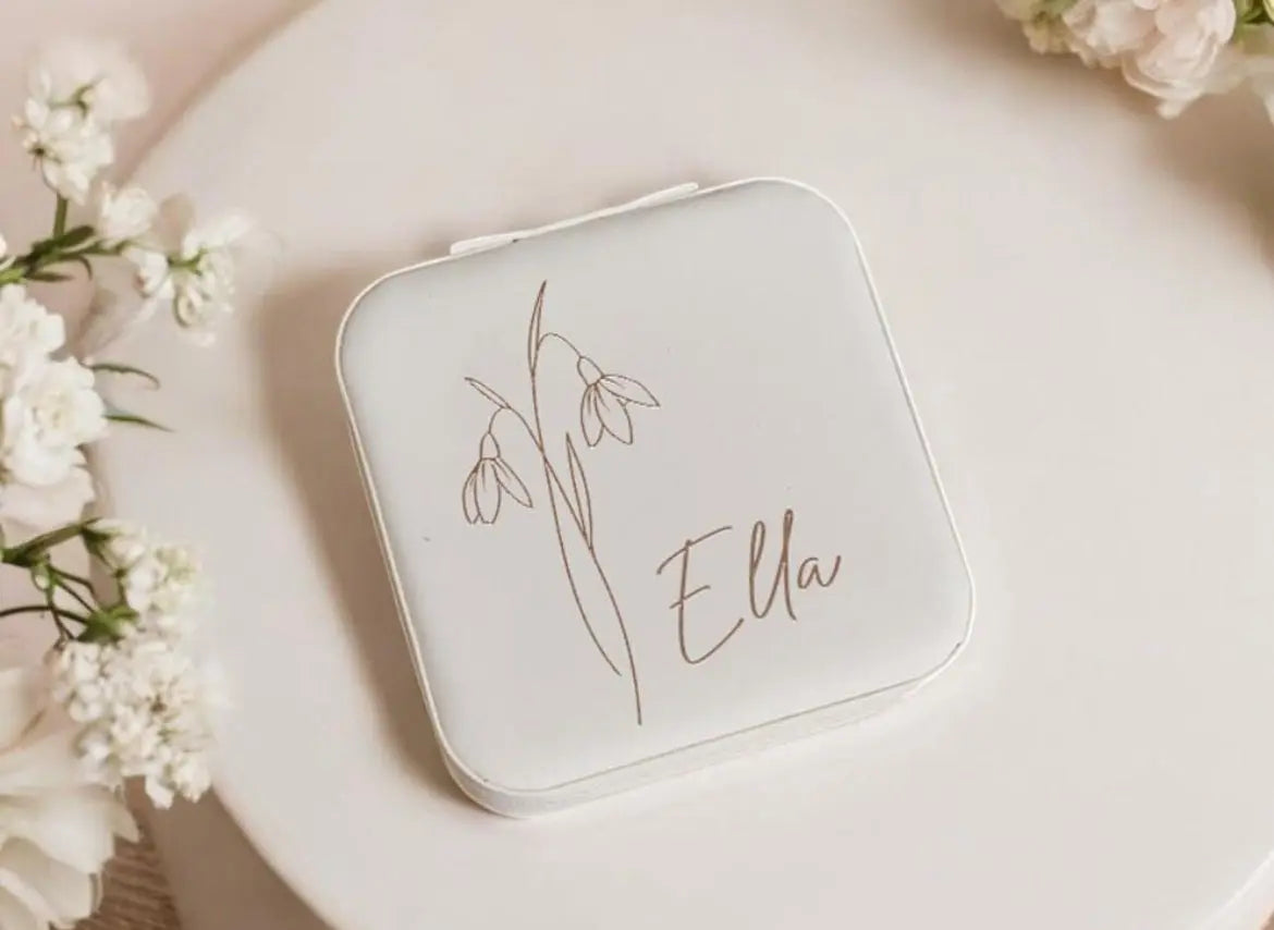 Boîte à bijoux personnalisée – Blanche ou Rose Le Bois Elégant