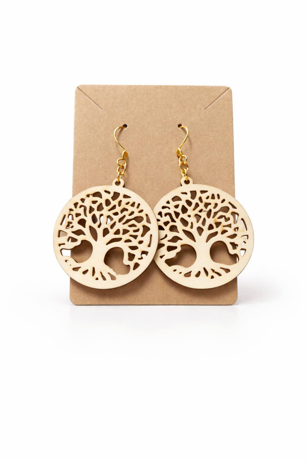 Boucles d'oreilles arbre de vie en bois élégant, bijoux en acier inoxydable avec motif naturel et artisanal, finition soignée.