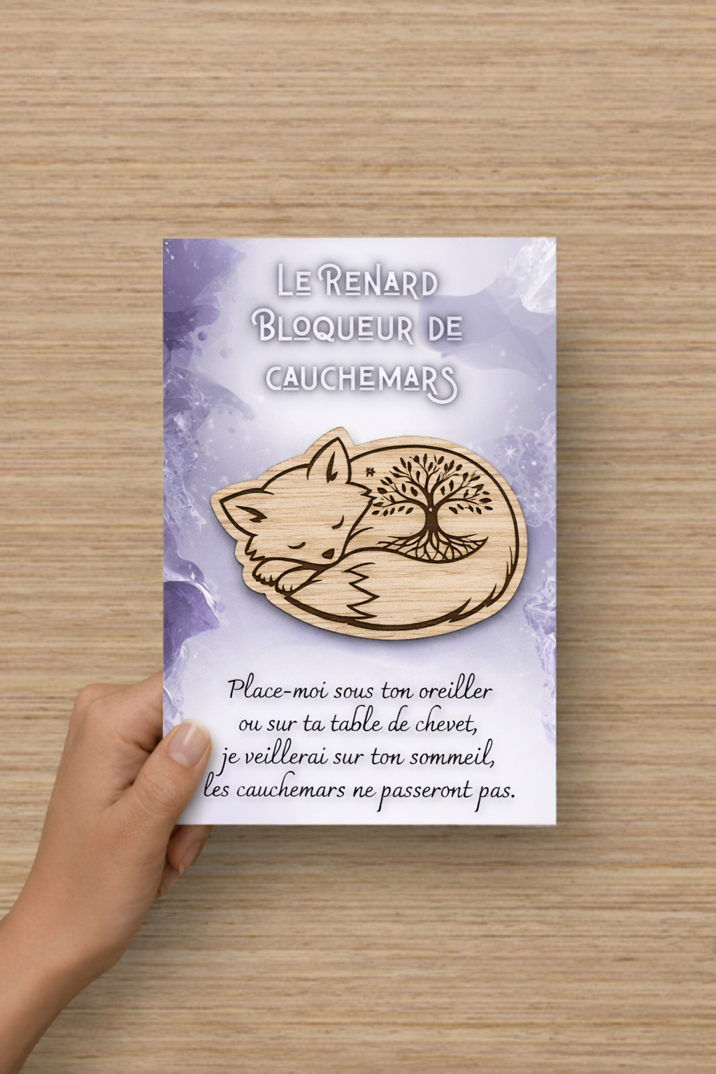 Peluche enfant Le Renard bloqueur de cauchemars de la marque Le Bois Elégant, douce et mignonne, pour rassurer la nuit.