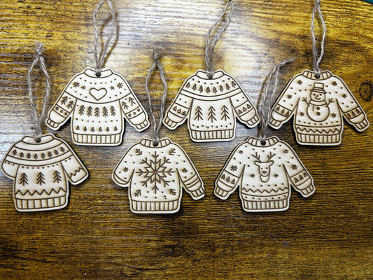 Lot de 6 décorations de sapin Pull