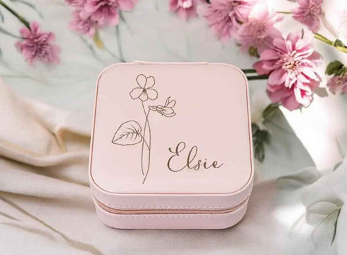 Boîte à bijoux personnalisée Le Bois Elégant blanche, rose ou verte, avec compartiments pour rangement élégant et pratique.