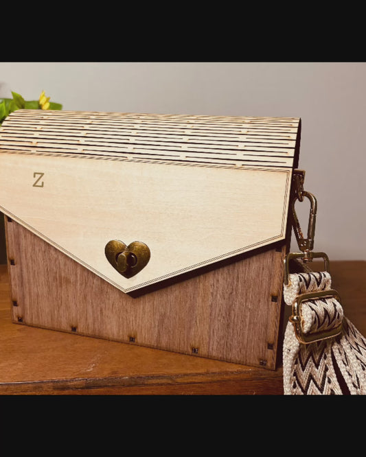 Ophélie Sac En Bois - Avec Fermoir En Métal Coeur - Élégance Naturelle Pour Vos Essentiels